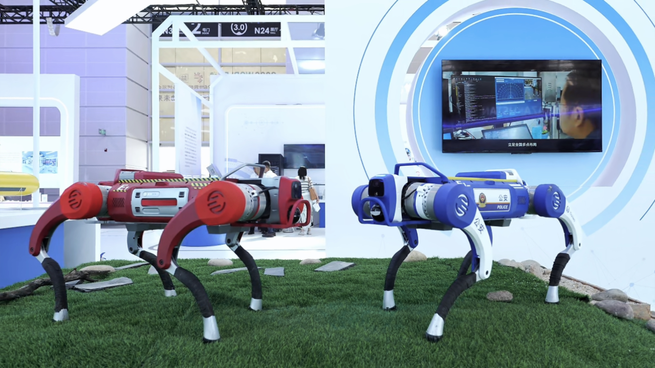 Galileo's Full Robot Lineup Shines at WIIF 2026, Tianjin
