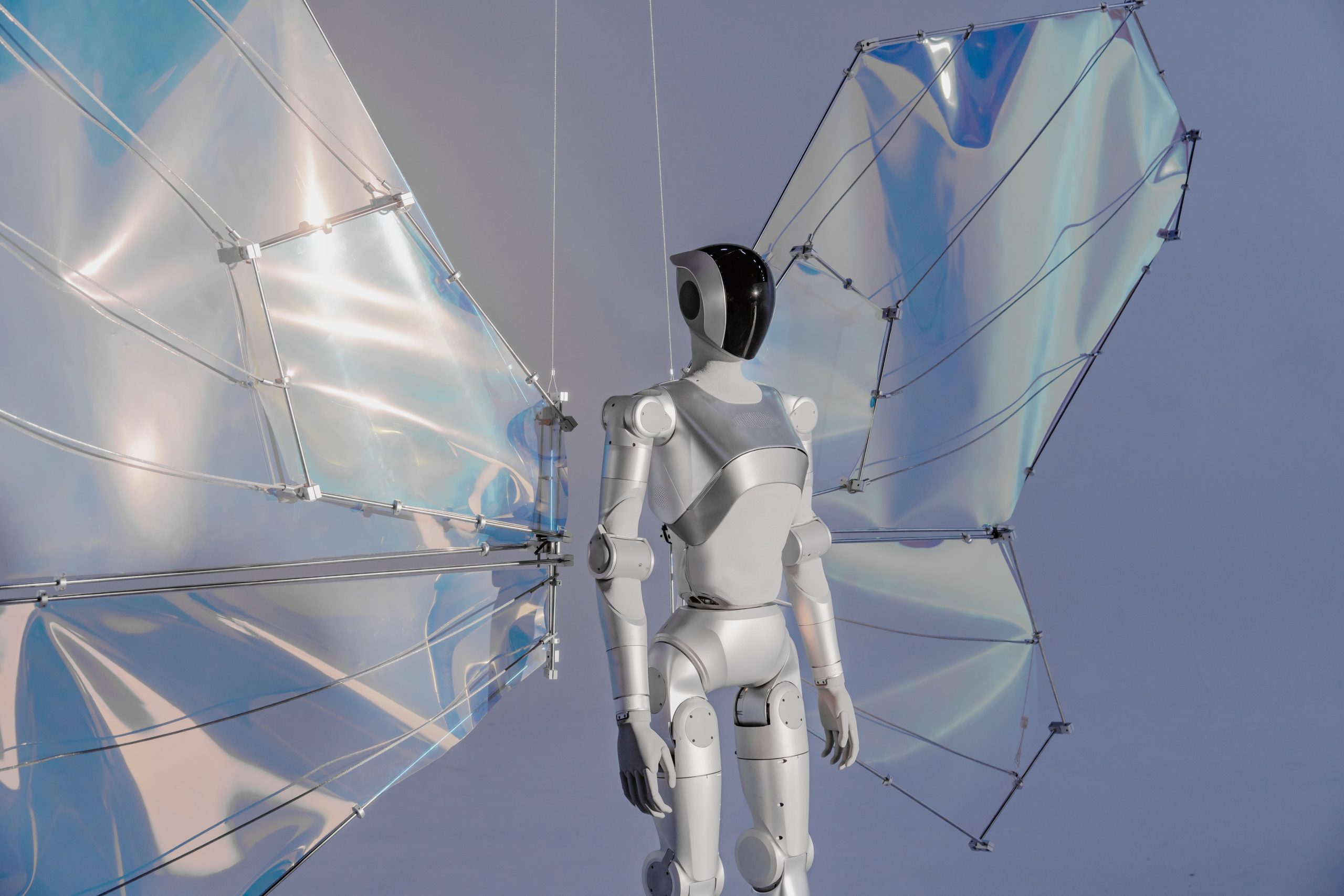 LimX Dynamics Launches All-New Full-Size Humanoid Robot Luna, Redefining Interactive Robots - RobotHOT