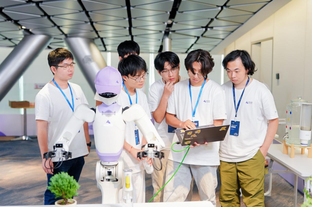 Astribot Opens Robot App Development to Non-Specialists With Shenzhen Hackathon